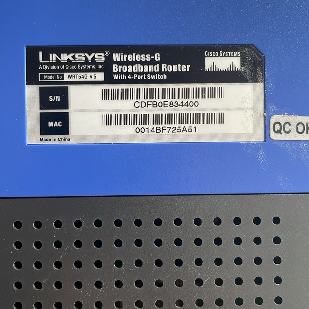 Linksys Wireless Broadband Router - Picture 4 of 7